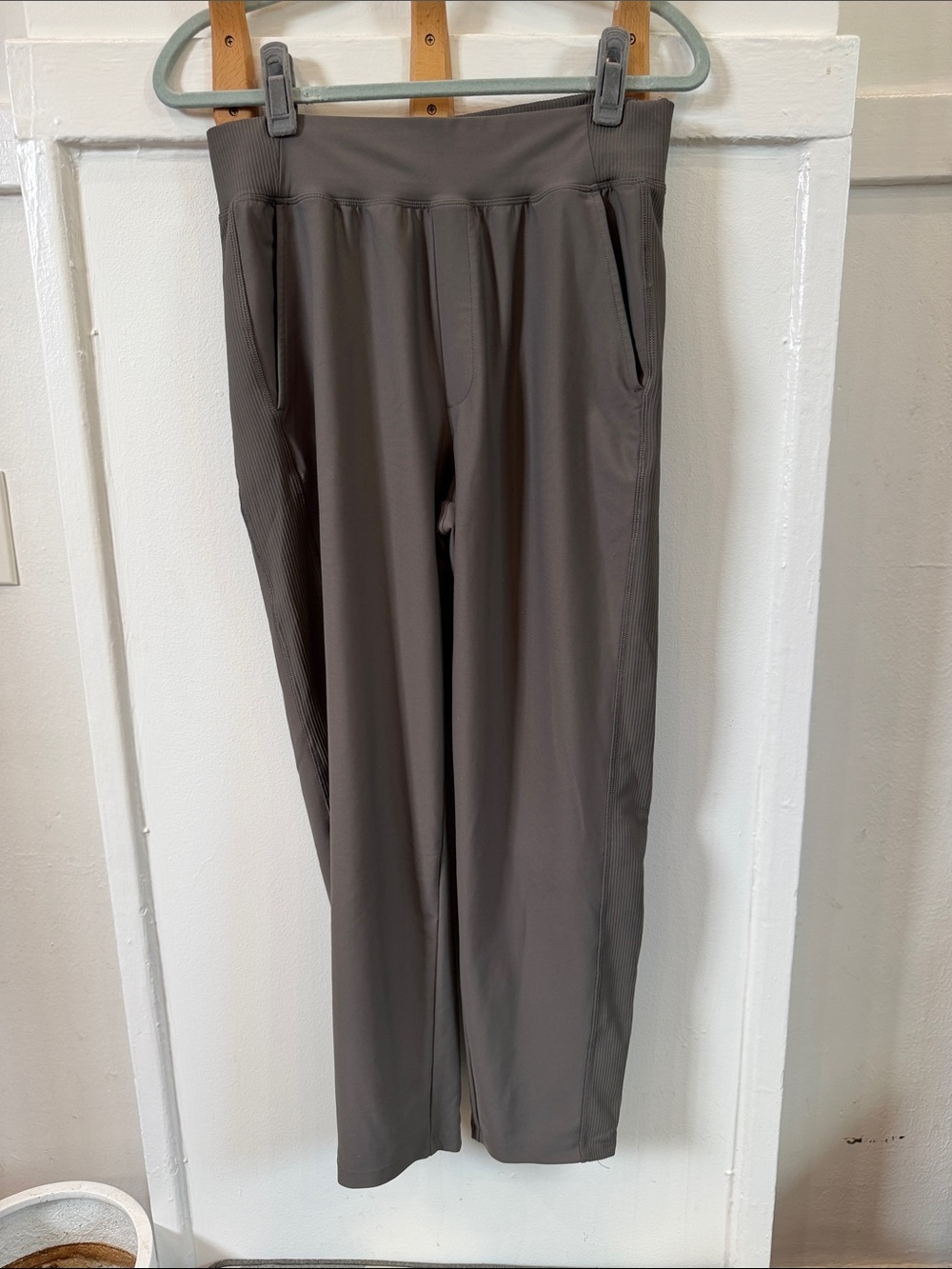 Women’s PowerSoft Ankle Length-Leg Active Pants — olive